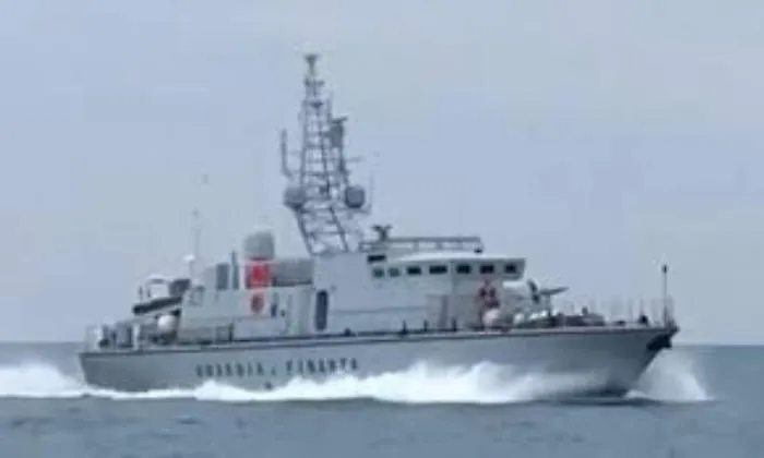 Gfd sequestra nel Canale di Sicilia veliero turco con 5,5 tn di hashish