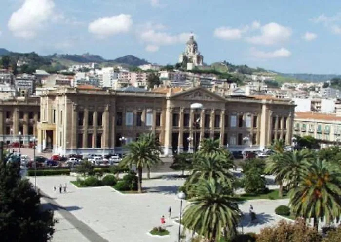 Messina, "gettonopoli", gip dispone archiviazione per 21 consiglieri