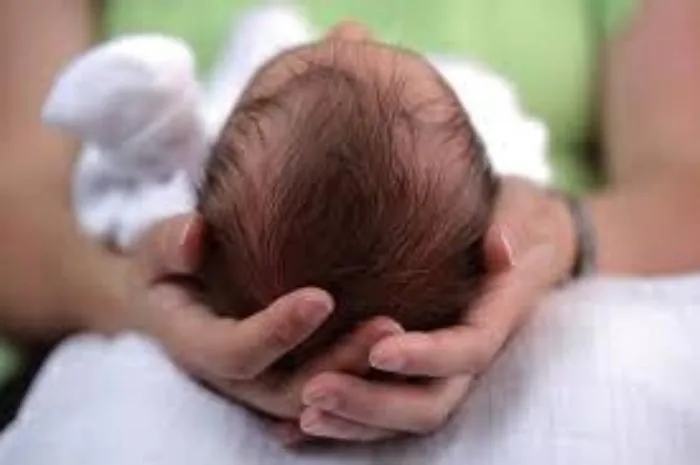 Azoto e non ossigeno a un neonato che ne ebbe dei danni irreversibili, appello ribalta sentenza: 2 assolti