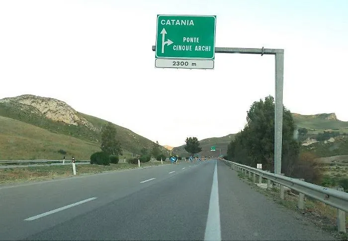 Autostrade siciliane, il Mit: "Gi&agrave; stanziati 27,7 miliardi"