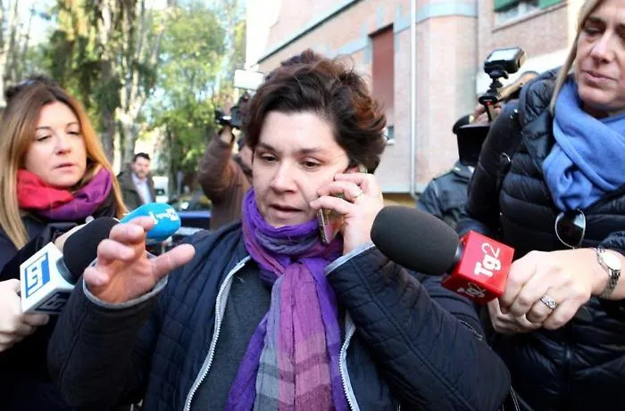 Figlia Riina a Parma per autopsia padre si scaglia contro stampa: &laquo;Vi denuncio&raquo;