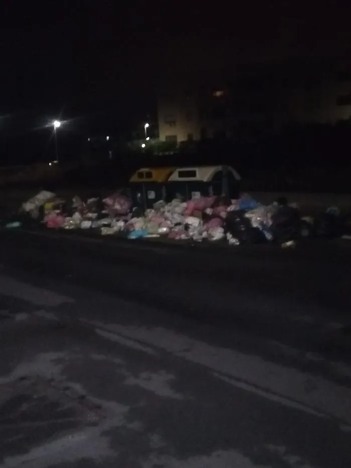 Catania: degrado in Via Tomasi di Lampedusa