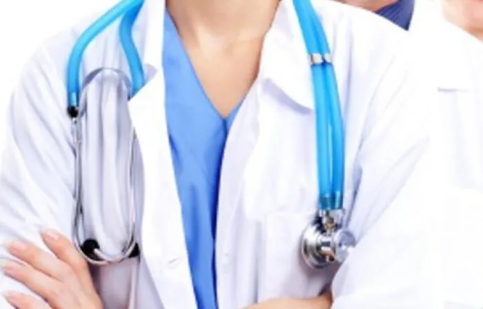 Sanit&agrave;, Razza: &laquo;Cos&igrave; faremo lavorare i medici rimasti fuori da scuole specializzazione&raquo;