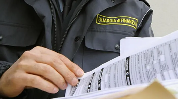 Truffa della accollo tributario, casi anche in Sicilia: ecco come funziona