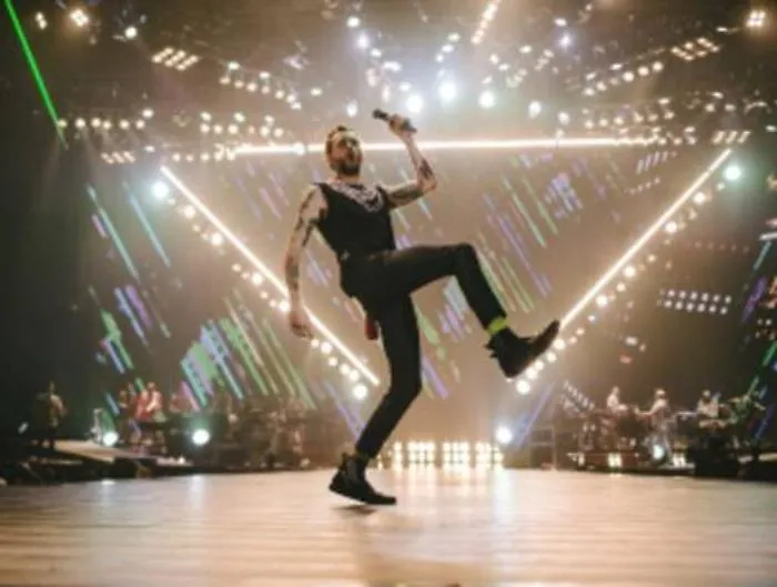 Jovanotti in Sicilia con tre concerti ad Acireale