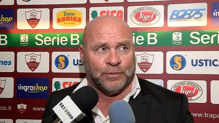 Serse Cosmi sulla panchina del Trapani per altri due anni