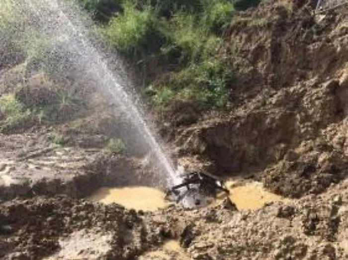 Messina, una frana minaccia di nuovom l'acquedotto