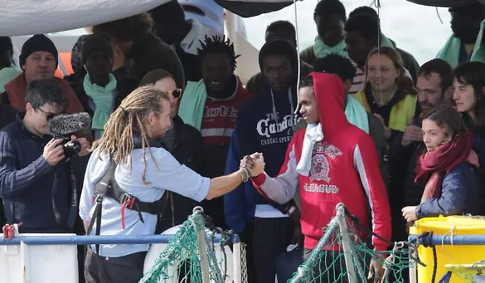 Sea Watch &egrave; arrivata a CataniaTweet Ong: &laquo;Se questa non &egrave; mossa politica....&raquo;
