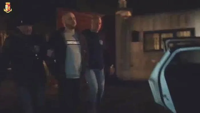 Estorsioni e droga, blitz a Catania: in manette 14 del clan Santapaola Ercolano