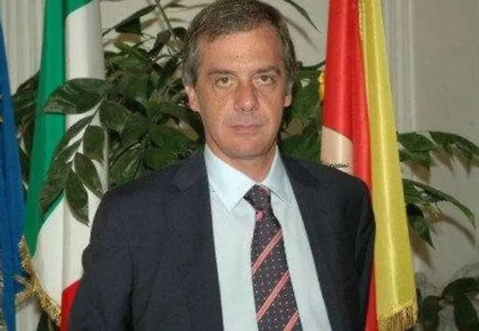 Confindustria-scontro-sempre-pi-duro-85255225c2ceb2d32c3499b50e17d84e_1618916106160-1
