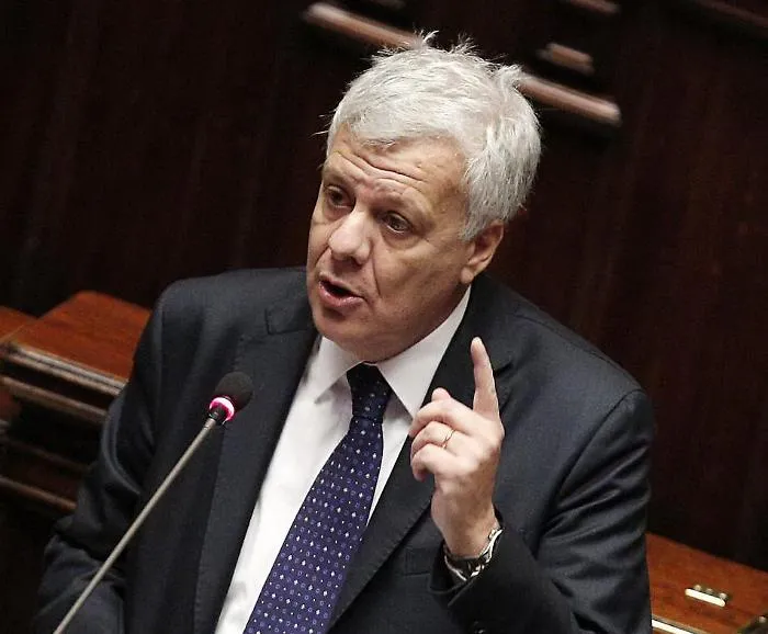 Galletti: &laquo;400 mln per le opere ambientali in Sicilia sono un impegno straordinario, ora non ci sono pi&ugrave; scuse&raquo;