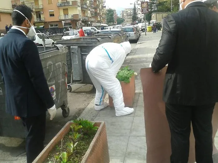 Palermo, neonata nel cassonetto Chiesti 21 anni per la madre