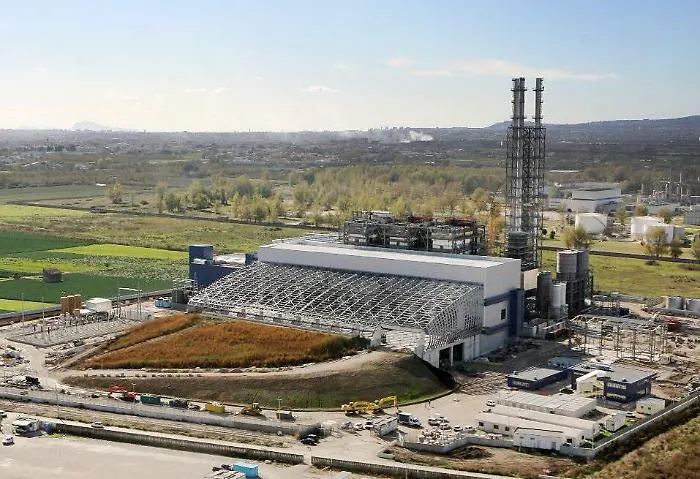 Caos rifiuti, la Regione (in ritardo) annuncia il Piano e rilancia i mini termovalorizzatori