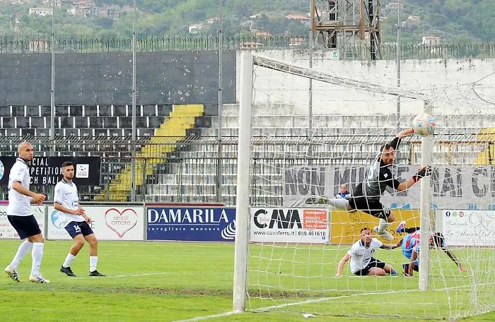 Serie C, Catania beffato nel finale dalla Cavese: pessimo biglietto da visita per i play off