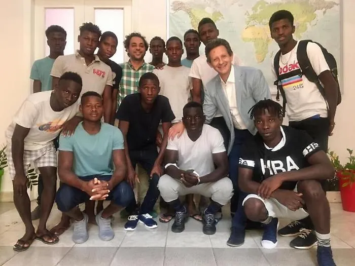 Migranti, magistrati francesi "studiano" a Catania modello di accoglienza