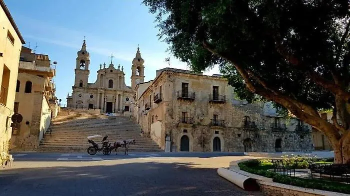 Piazza Tomasi