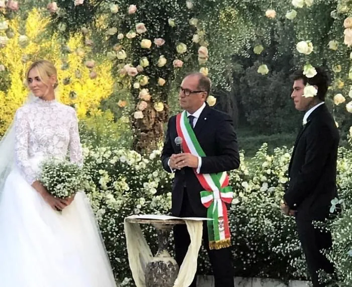 Un s&igrave; social e blindato: Chiara Ferragni e Fedez si sono sposati