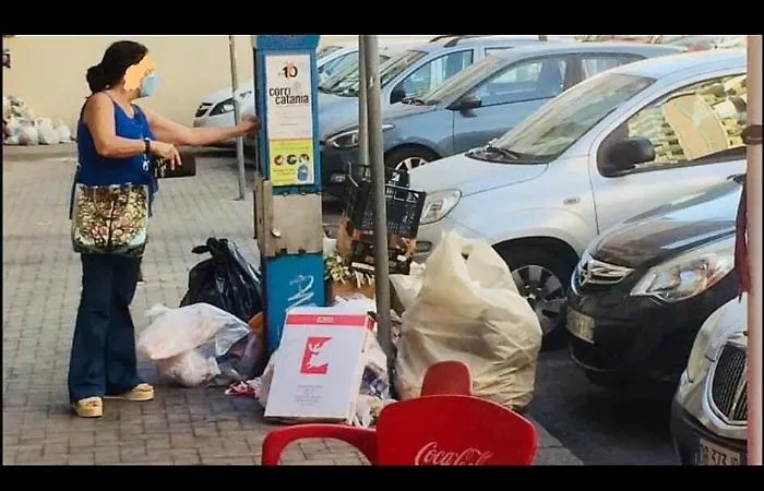 Catania:  l' incivilt&agrave; dei cittadini...