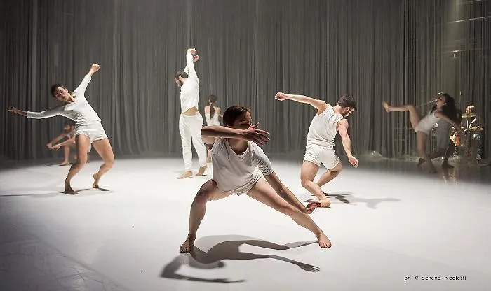 Compagnia Zappal&agrave; Danza