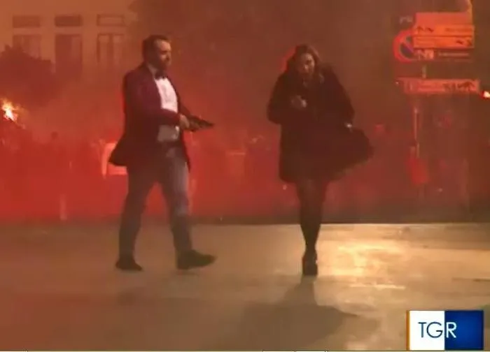 Palermo, identificato il pistolero col papillon della notte di capodanno