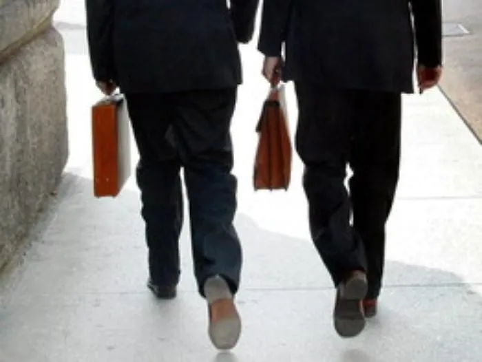 Firmato il nuovo contratto dei dirigenti della Regione siciliana, aumenti medi di 201 euro