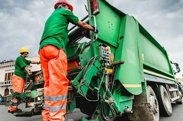 Rifiuti, dissequestrati i 2,3 mln di euro che erano stati bloccati alla Dusty