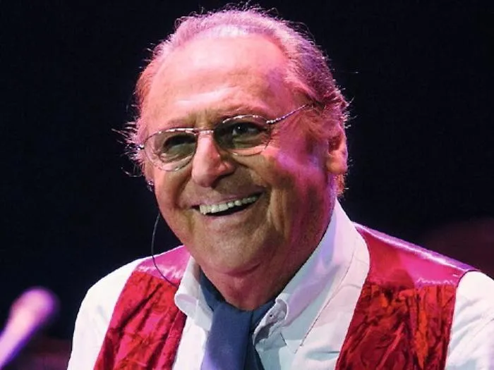 Renzo Arbore, un "recidivo" a cui la vecchiaia non fa paura: &laquo;Ho voglia di guardare avanti&raquo;