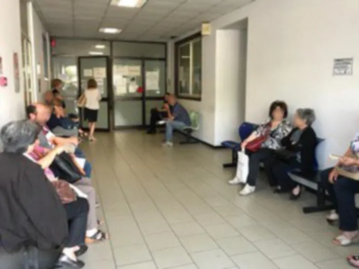 Allarme da Acireale, ospedali senza farmaci