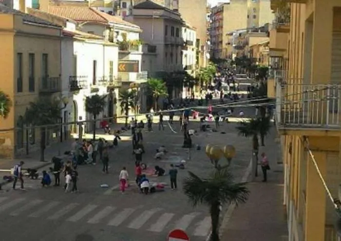 Canicatt&igrave;, i disegni &ldquo;antimafia&rdquo; cancellati dalla spazzatrice