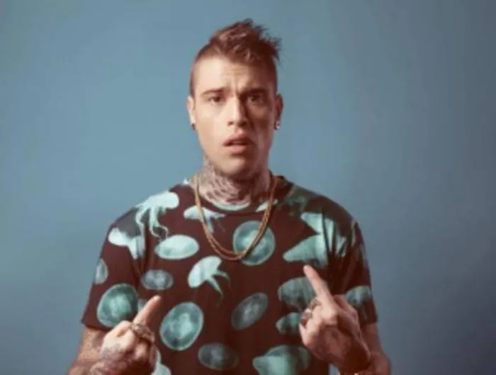 Fedez sta male, salta il concerto di Marina di Ragusa