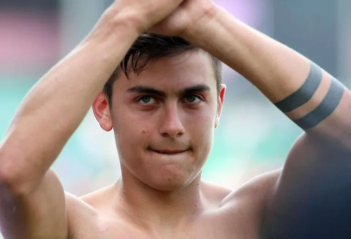 Palermo: dalla suggestione Dybala ai dialoghi col Parma per la rivoluzione in attacco