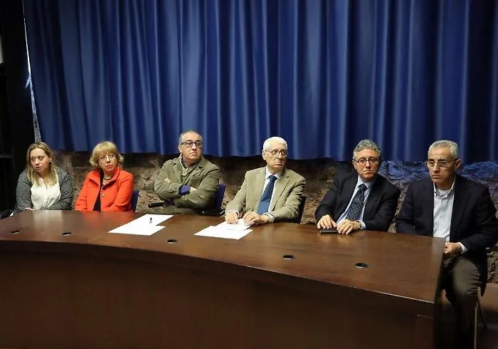 Stabile, l&rsquo;appello &ldquo;forte, forte forte&rdquo; per salvare il teatro catanese