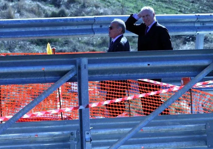 Viadotto crollato, il Pd chiede commissione d&rsquo;inchiesta sull&rsquo;Anas