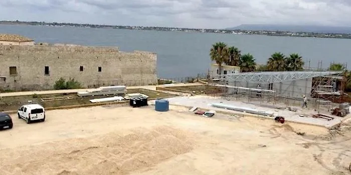 Lavori ristrutturazione in ex Piazza d'Armi, scoperti tre lavoratori in nero