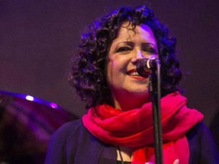 Dalle spiagge cubane alle atmosfere esotiche, viaggio in musica con Antonella Ruggiero