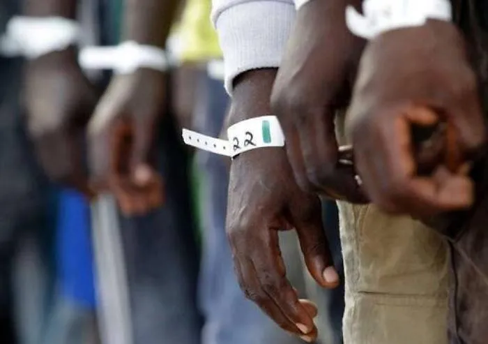 Immigrazione, ora nascono gli &ldquo;hotspot&rdquo; Il primo a Lampedusa, poi altri 4 in Sicilia