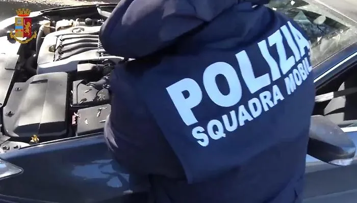 Operazione Fake Cars