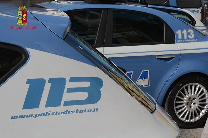 Auto Polizia di Stato