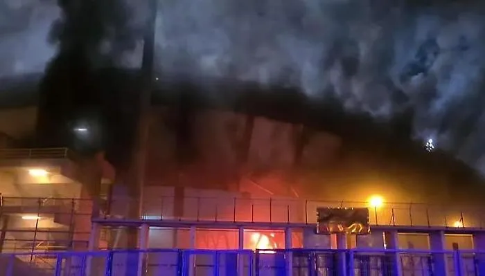Stadio-iacovone-in-fiamme.jpg