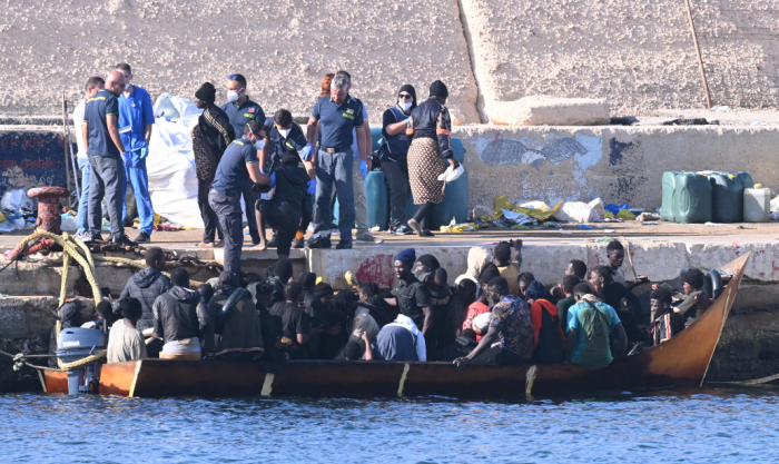 Cinque sbarchi a Lampedusa: 59 migranti da Tunisia e Libia