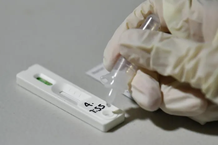 Covid-19 rapid antigen test