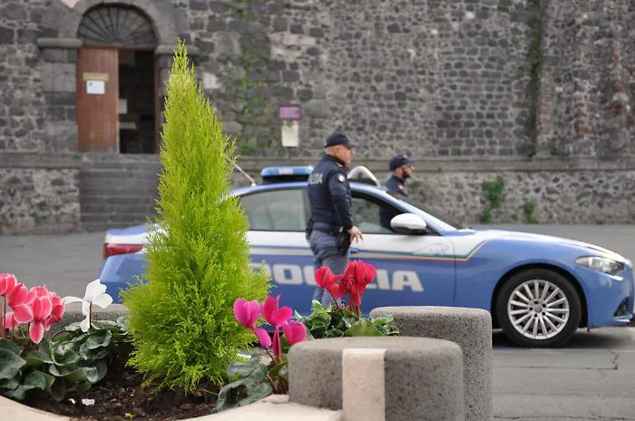 FURTO-IN-CHIESA-25ENNE-INDIVIDUATO-E-DENUNCIATO-DALLA-POLIZIA-DI-STATO