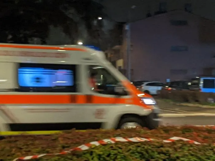 20211222-ambulanza-in-movimento