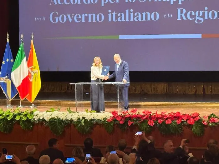 Giorgia Meloni e Renato Schifani a Palermo per firma accordo Fsc