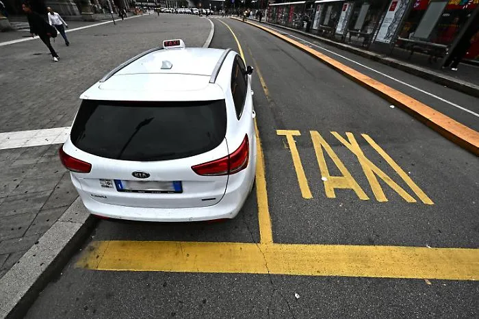 Taxi, in corso in tutta Italia lo sciopero dei taxi