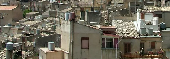 Serbatoi sui tetti