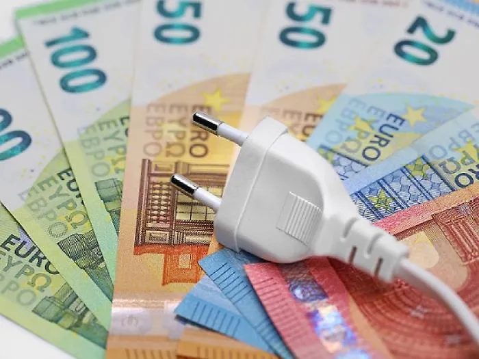 Bollette, via alle sospensioni per i danni causati dal ciclone Harry: i termini per le utenze AMG Gas