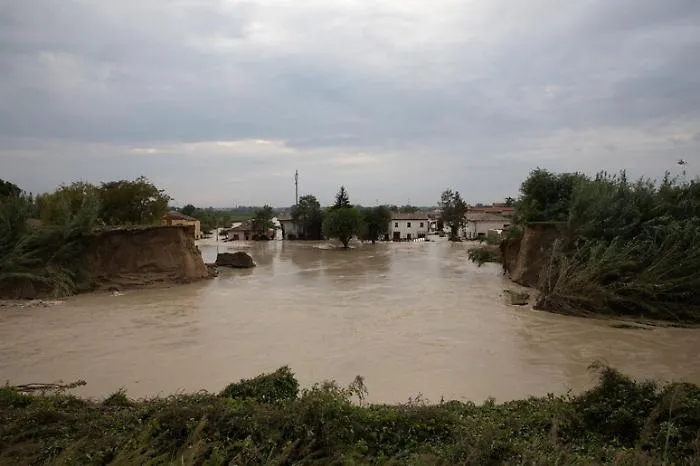 Scatta l'obbligo per le aziende di assicurarsi contro le catastrofi naturali: cosa c'&egrave; da sapere e quanto costa