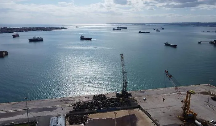 Augusta, bloccato l'impianto da 500mila tonnellate di immondizia al Porto commerciale: la Regione annulla l'autorizzazione