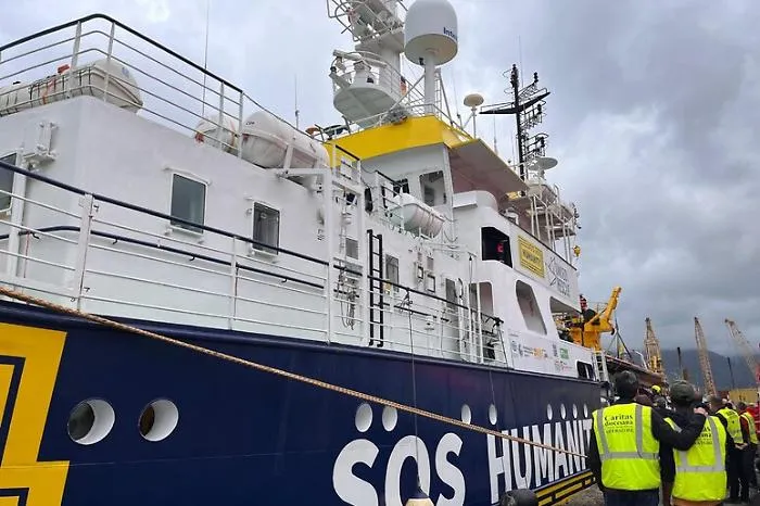 Nuovo naufragio nel Canale di Sicilia, Ong: &laquo;Sette persone morte in mare e 2 a bordo della nave&raquo;